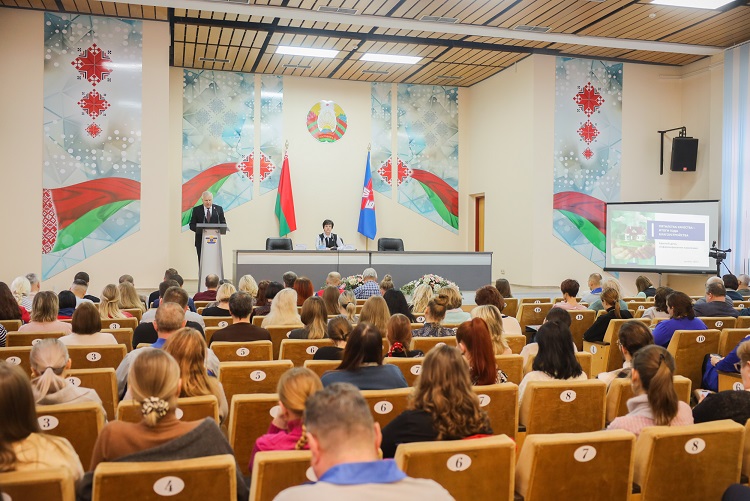 От благоустройства территорий до подписной кампании